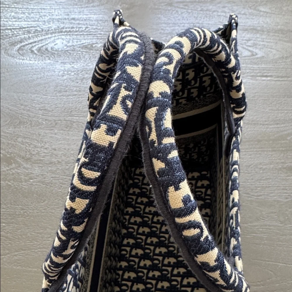 NWOT CD Book Tote, navy and cream, 13” H x 16” W x 6” D - Picture 6 of 6